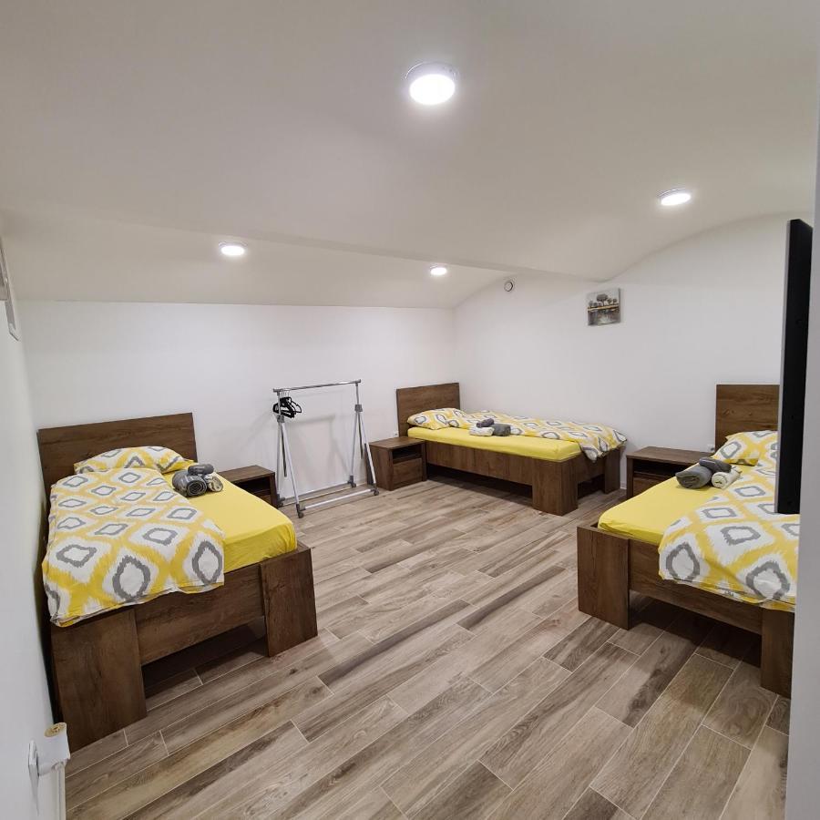 מריבור Apartment Dinlux מראה חיצוני תמונה