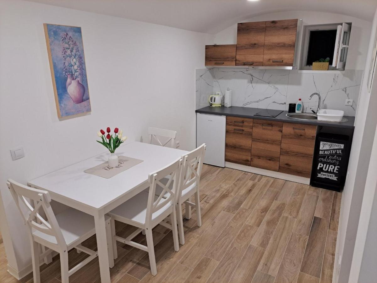 מריבור Apartment Dinlux מראה חיצוני תמונה