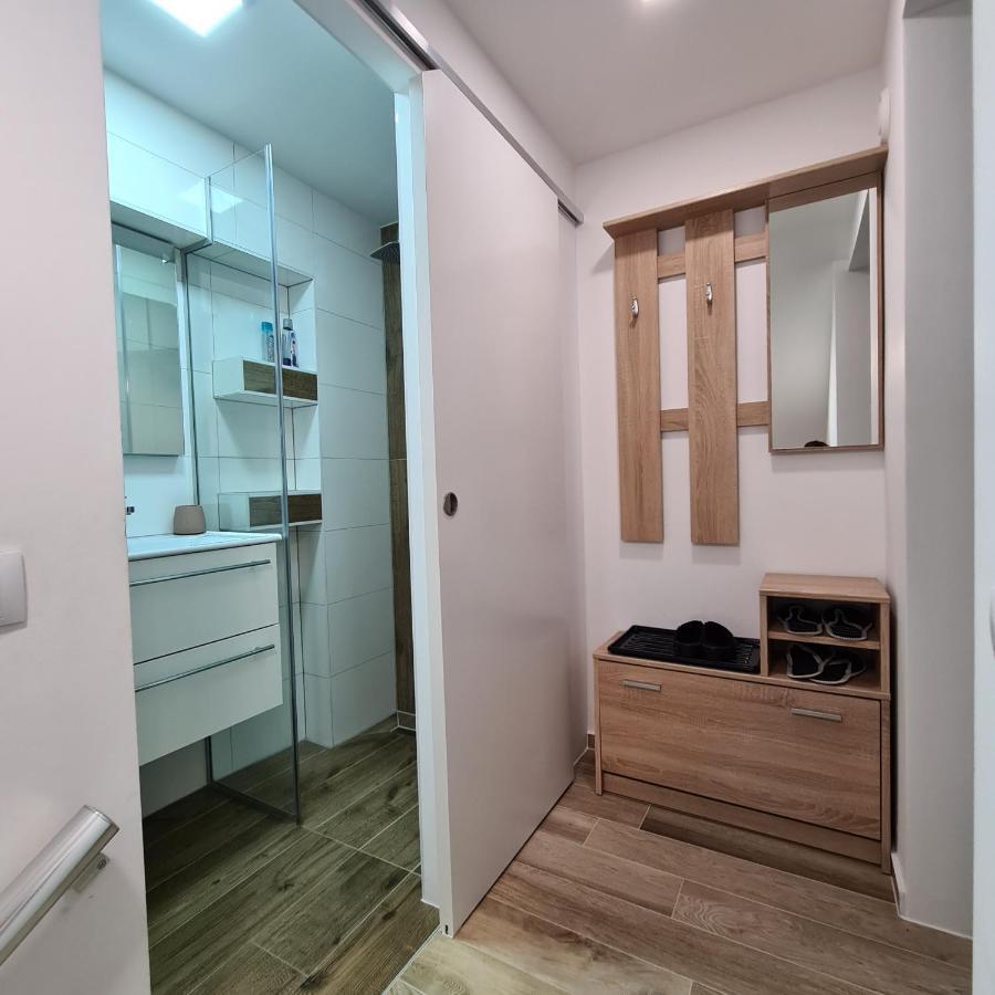מריבור Apartment Dinlux מראה חיצוני תמונה